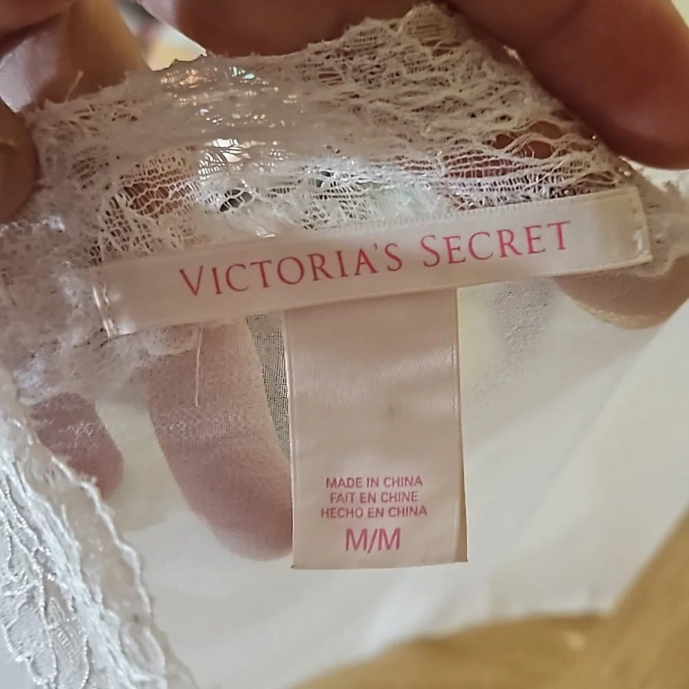 VICTORIA'S SECRET sheer, lacy chemise size Medium